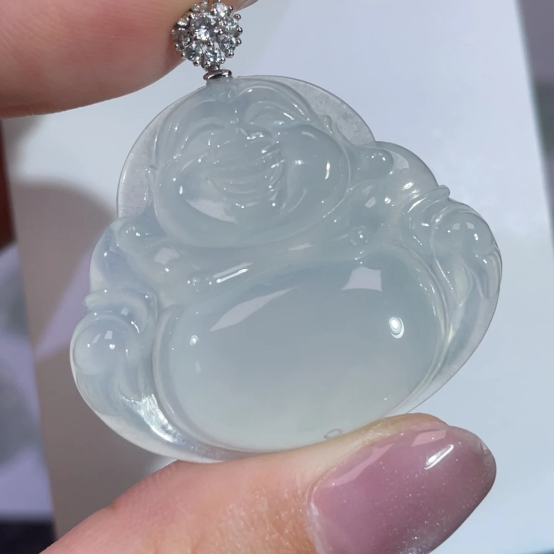 翡翠18K金镶嵌颈饰佛公