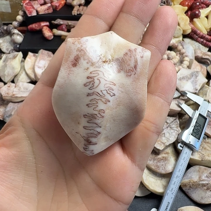 菜***羊花岗石铁合金养殖鹿头骨制作三界牌