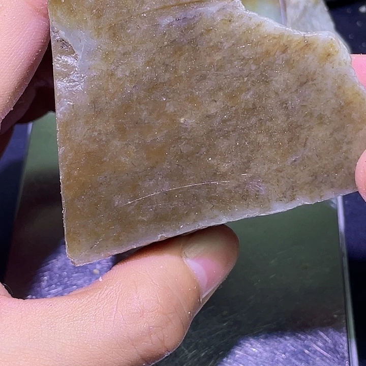 和田玉（糖玉）未镶嵌珠宝半成品
