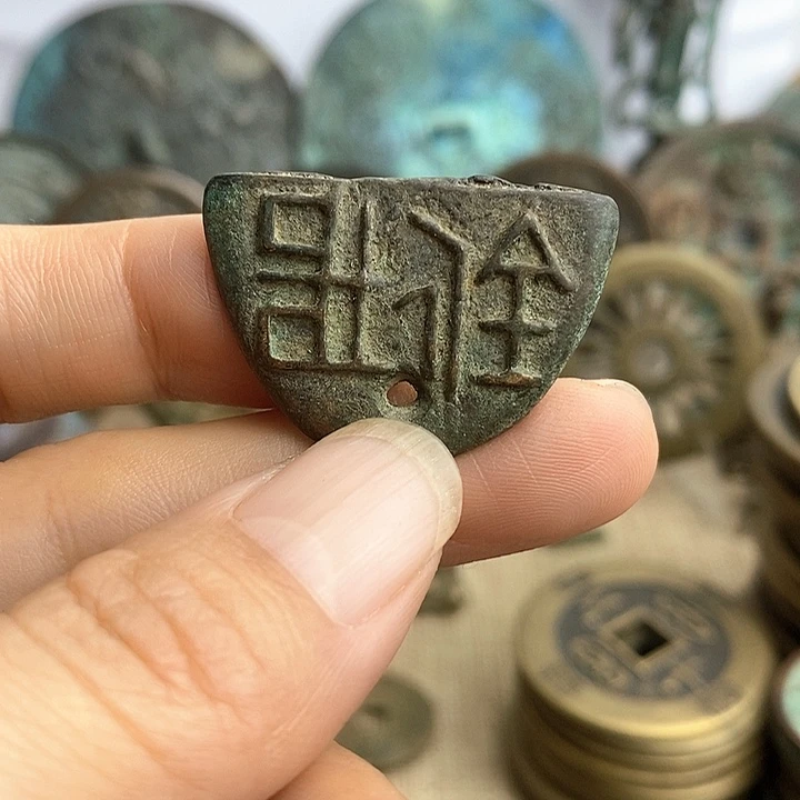 熠***辉工艺品懂的拍懂的拍
