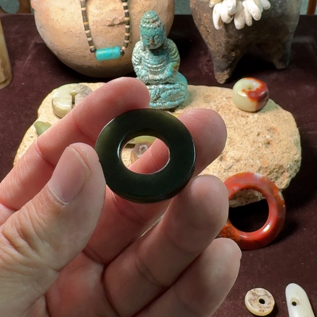 和田玉颈饰未镶嵌满*倉