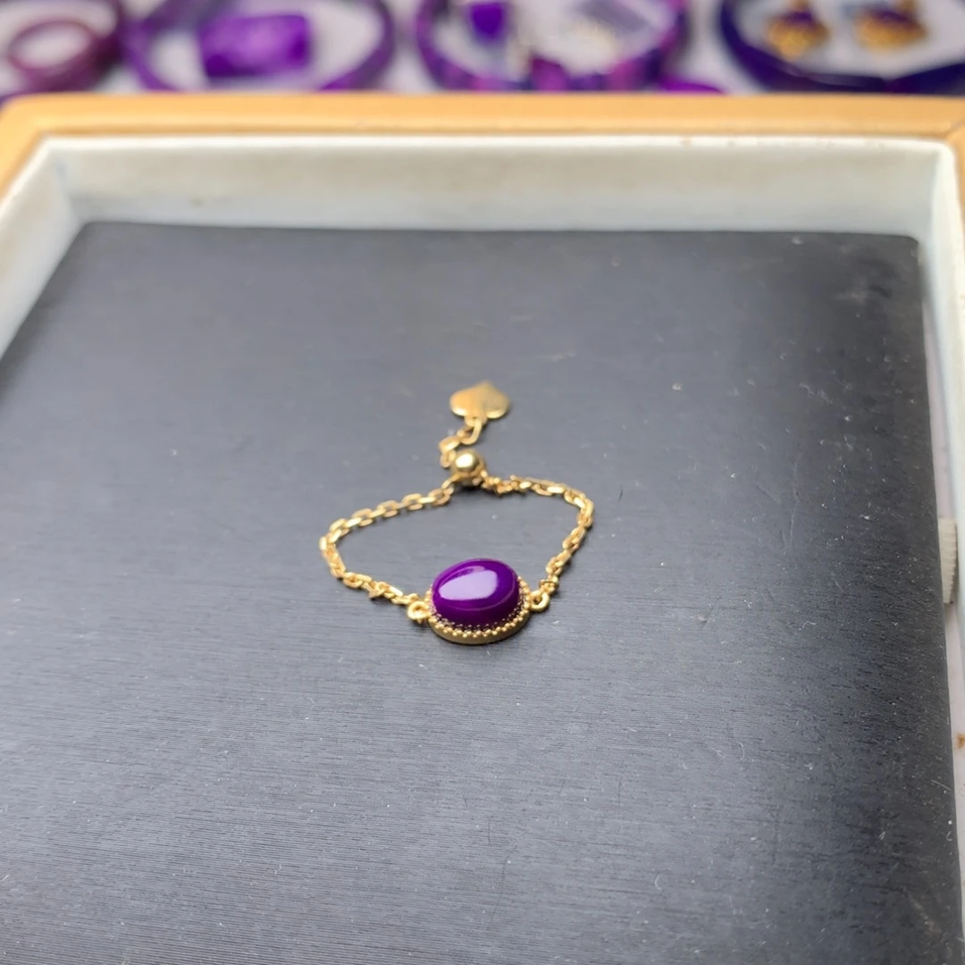 苏纪石（舒俱来）18K金镶嵌戒指