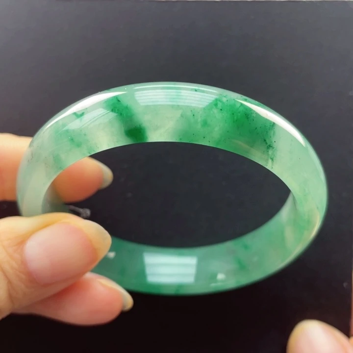 石英质玉手镯未镶嵌51-52