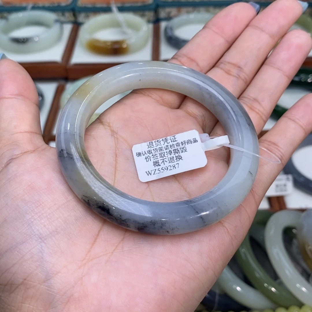 和田玉未镶嵌手镯和田玉楼兰三色籽青花5354