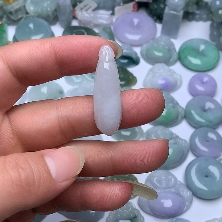 翡翠未镶嵌颈饰天然翡翠