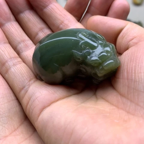 【闪购商品】未镶嵌透闪石质玉挂件