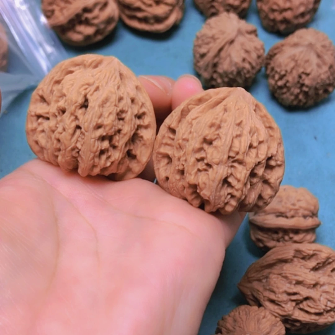【闪购商品】摆件核桃40秘闻修尖色差