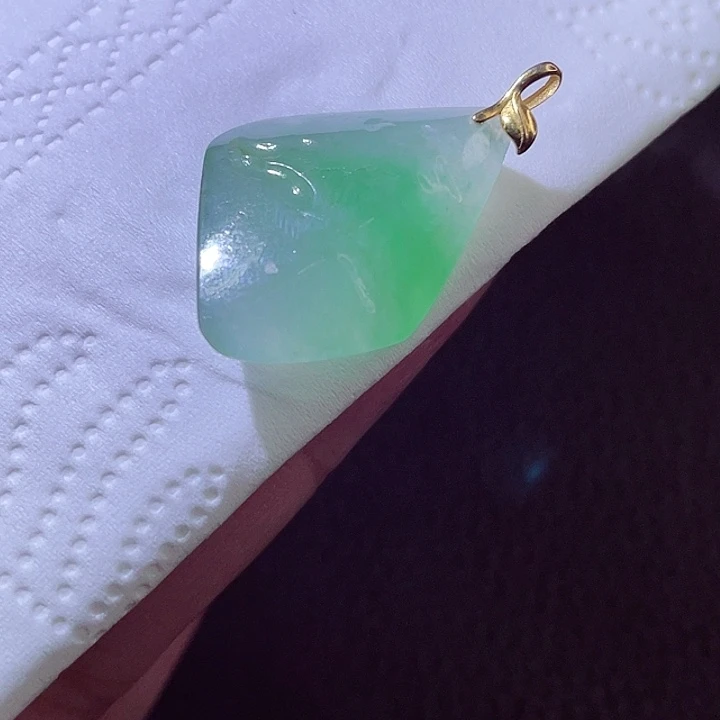 颈饰18K金镶嵌翡翠翡翠