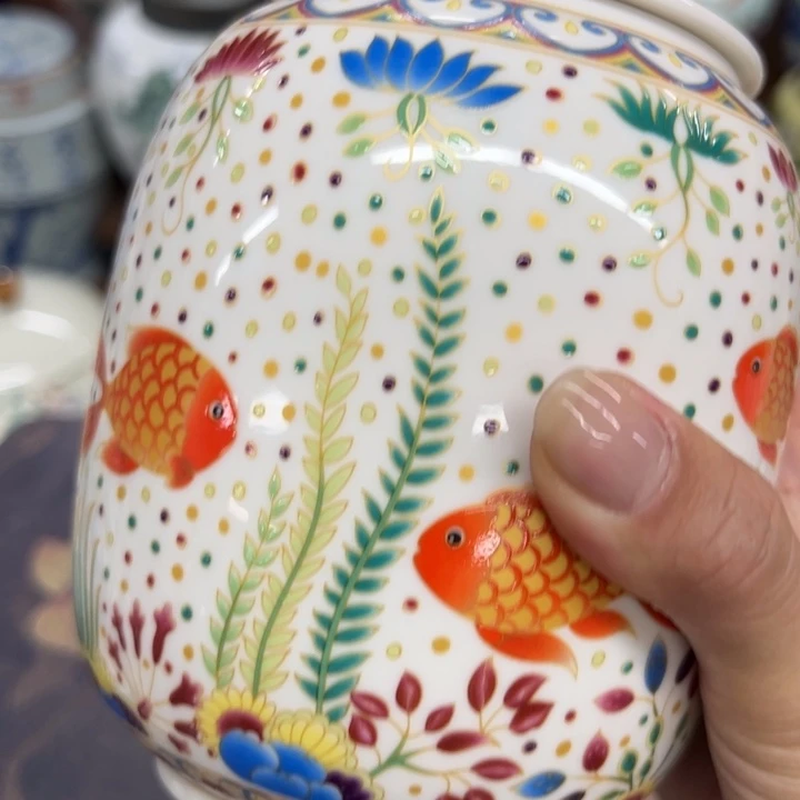 高端陶瓷茶叶密封罐