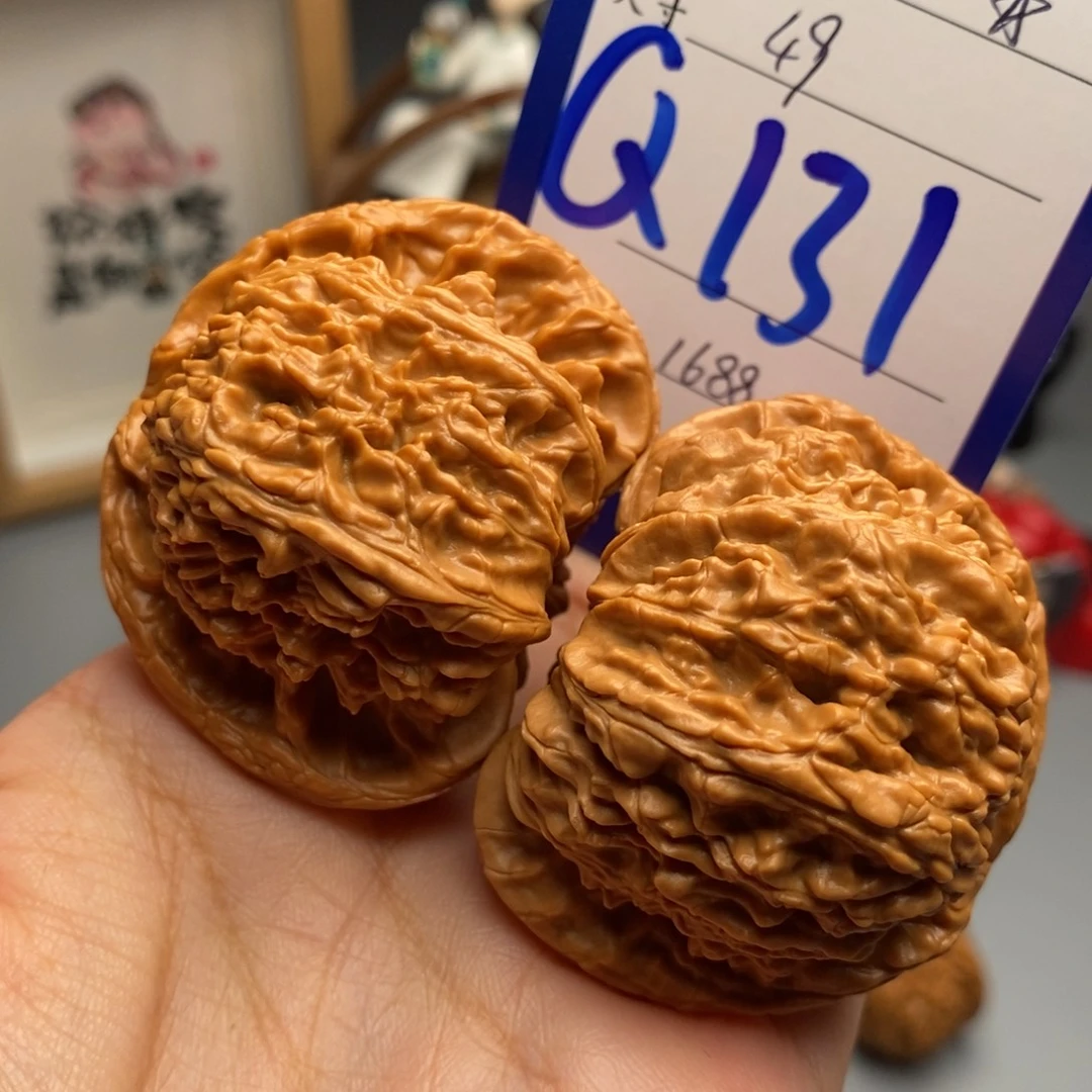 吊坠文玩核桃闷白49