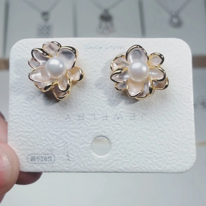 耳饰未镶嵌淡水珍珠