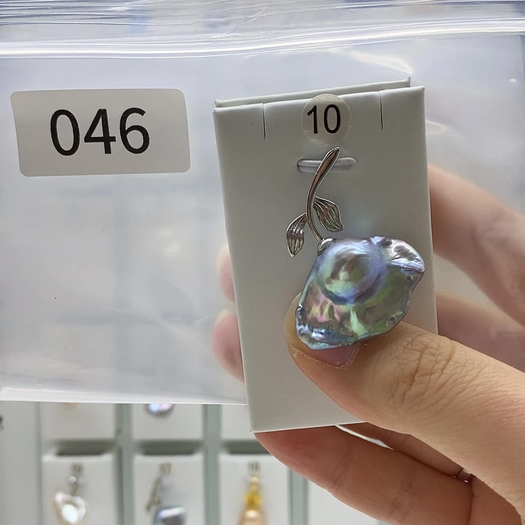 合金颈饰淡水珍珠