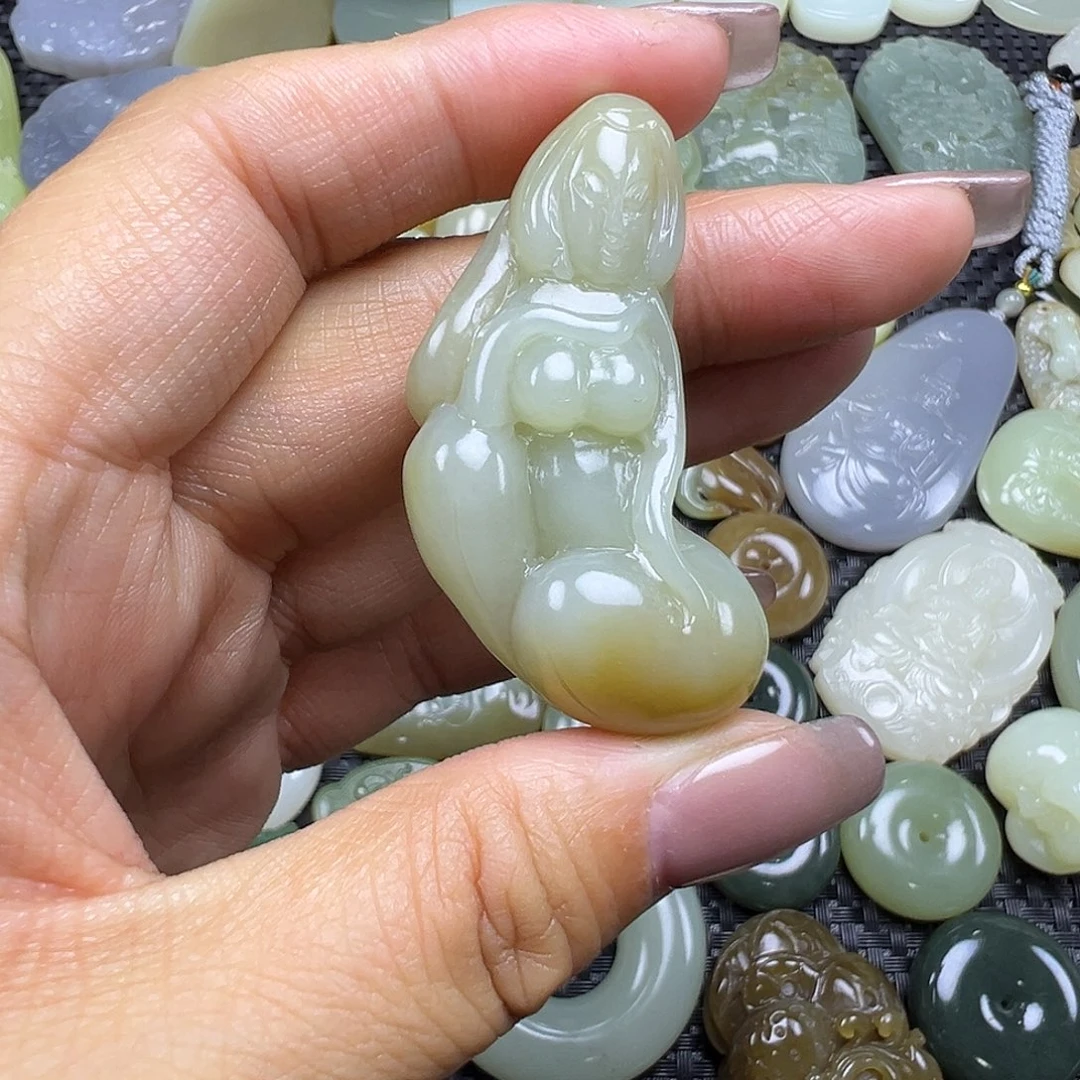 和田玉未镶嵌颈饰卡48.5