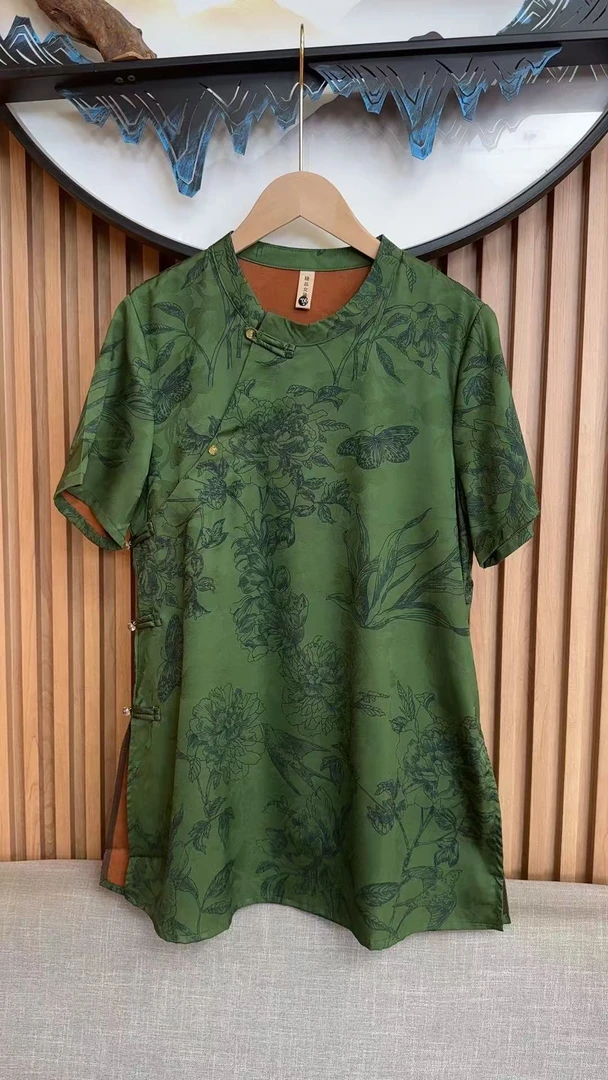 7333中长款休闲民族风绿色盘扣花色泡泡袖中老年女装夏季