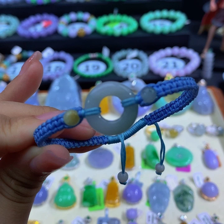 翡翠未镶嵌手链翡翠