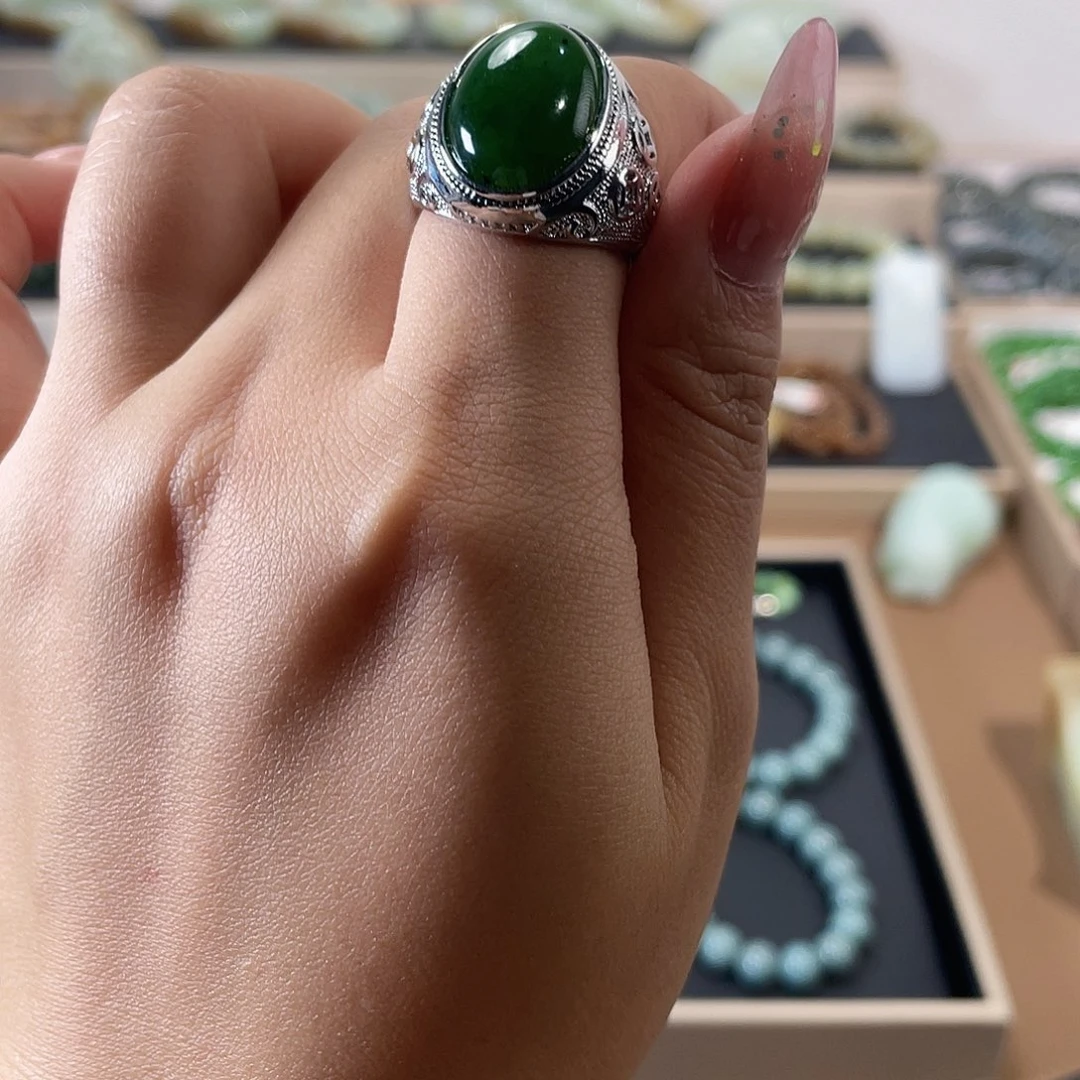 手链未镶嵌和田玉（碧玉）