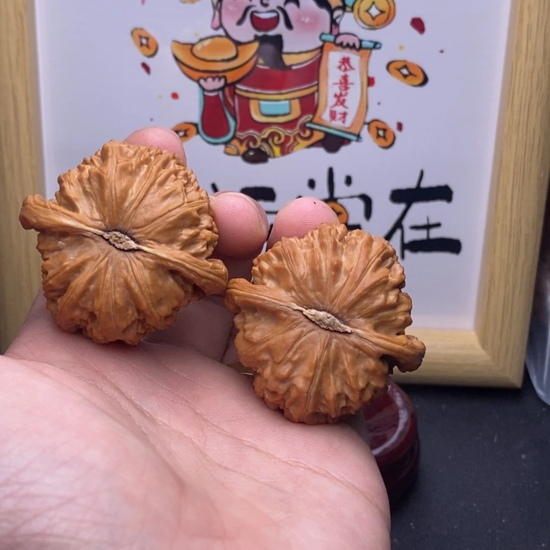 面***海吊坠文玩核桃c260白