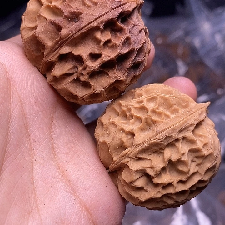 文玩核桃吊坠    360