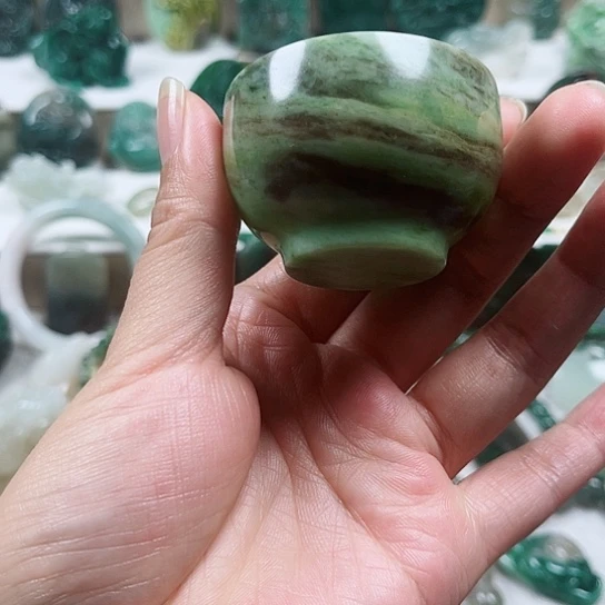 独山玉未镶嵌吊坠