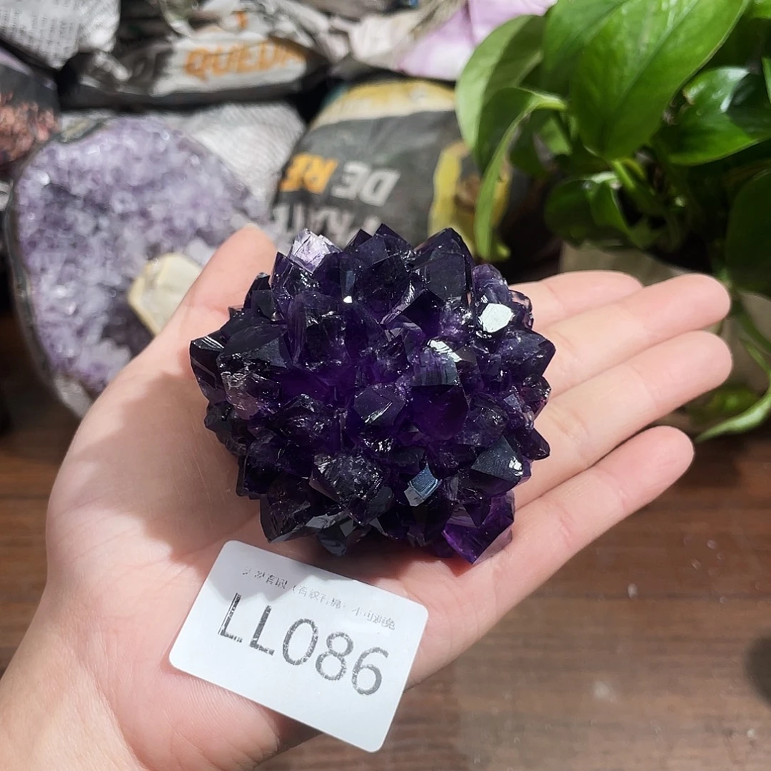 大型摆件（非配饰）未镶嵌水晶