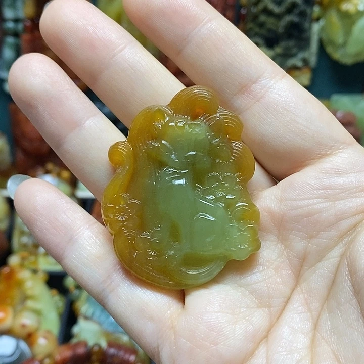 岫玉未镶嵌吊坠(赠链)