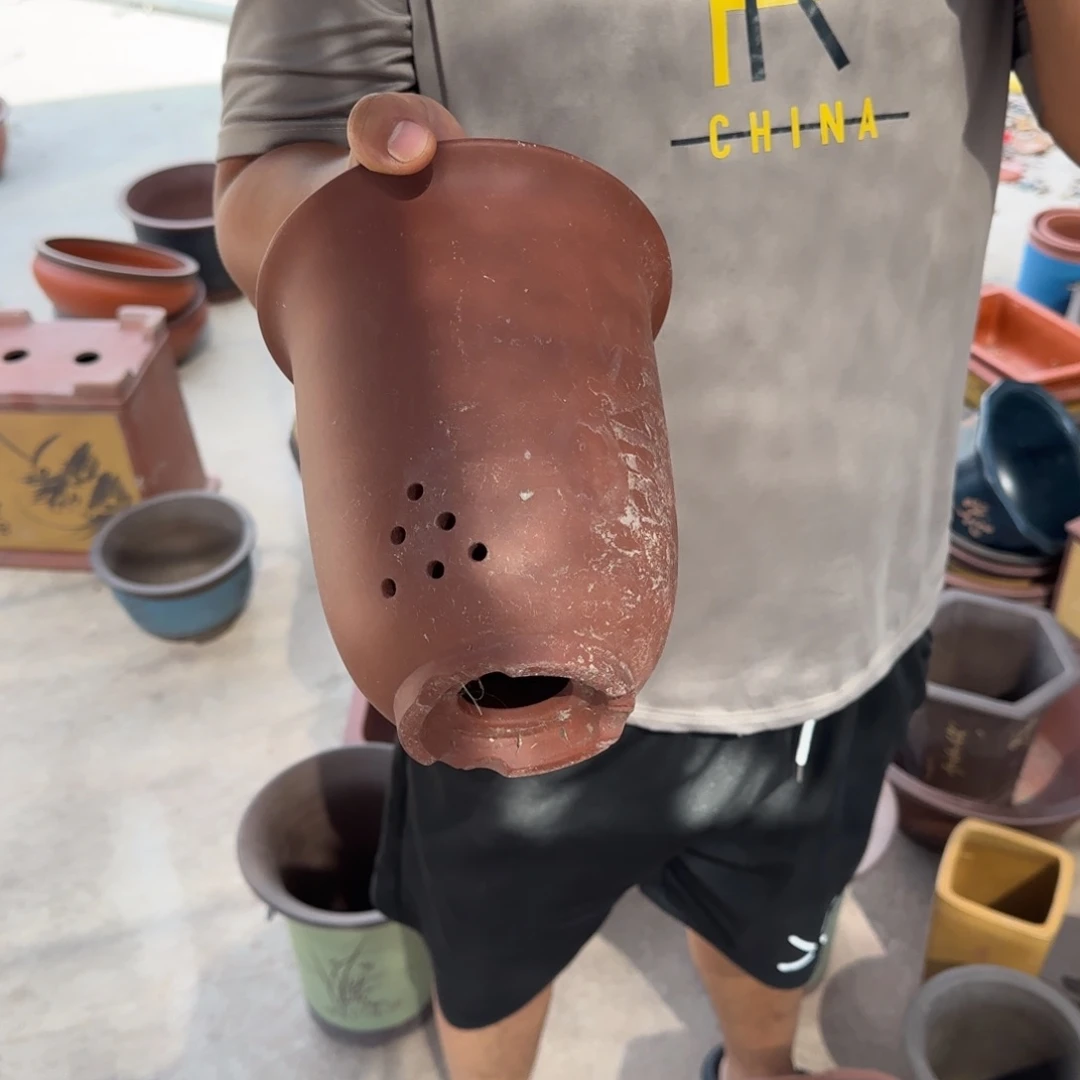 紫砂花盆瑕疵和瑕疵