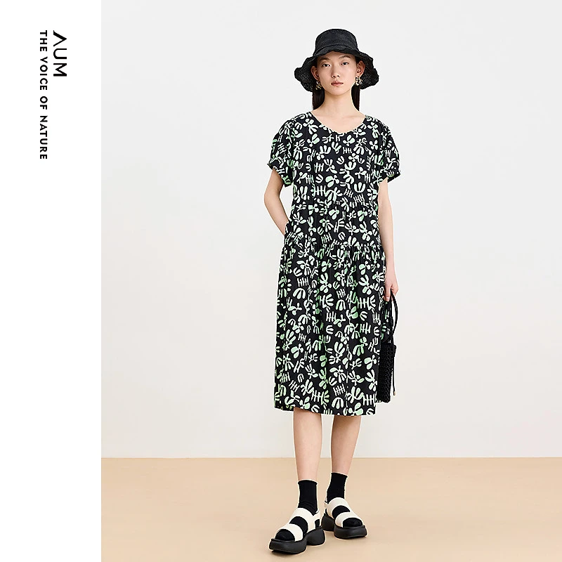 【绿野仙踪】AUM噢姆夏季显瘦宽松碎花连衣裙M1EG23846