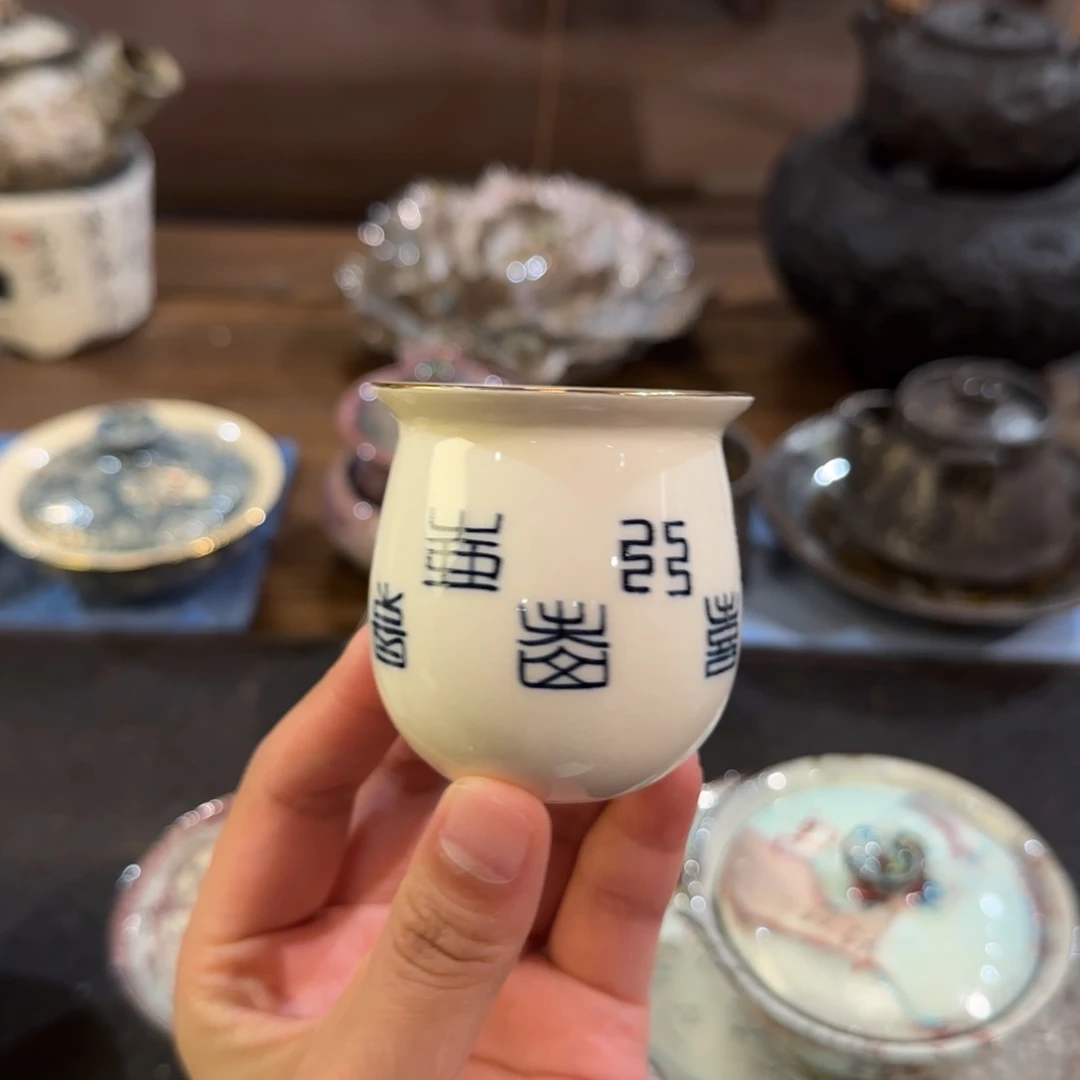 景德镇手作器皿了