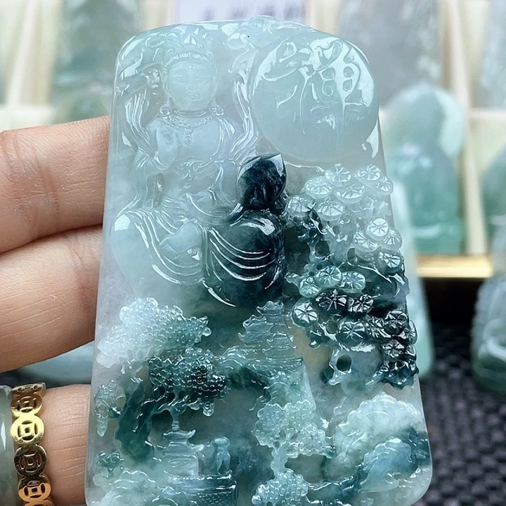 颈饰未镶嵌翡翠天然翡翠山水观音