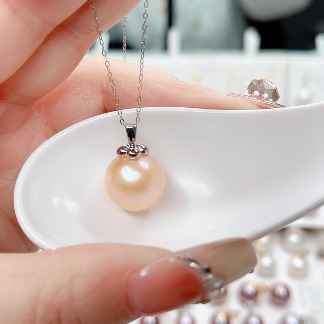 淡水珍珠吊坠(赠链)合金