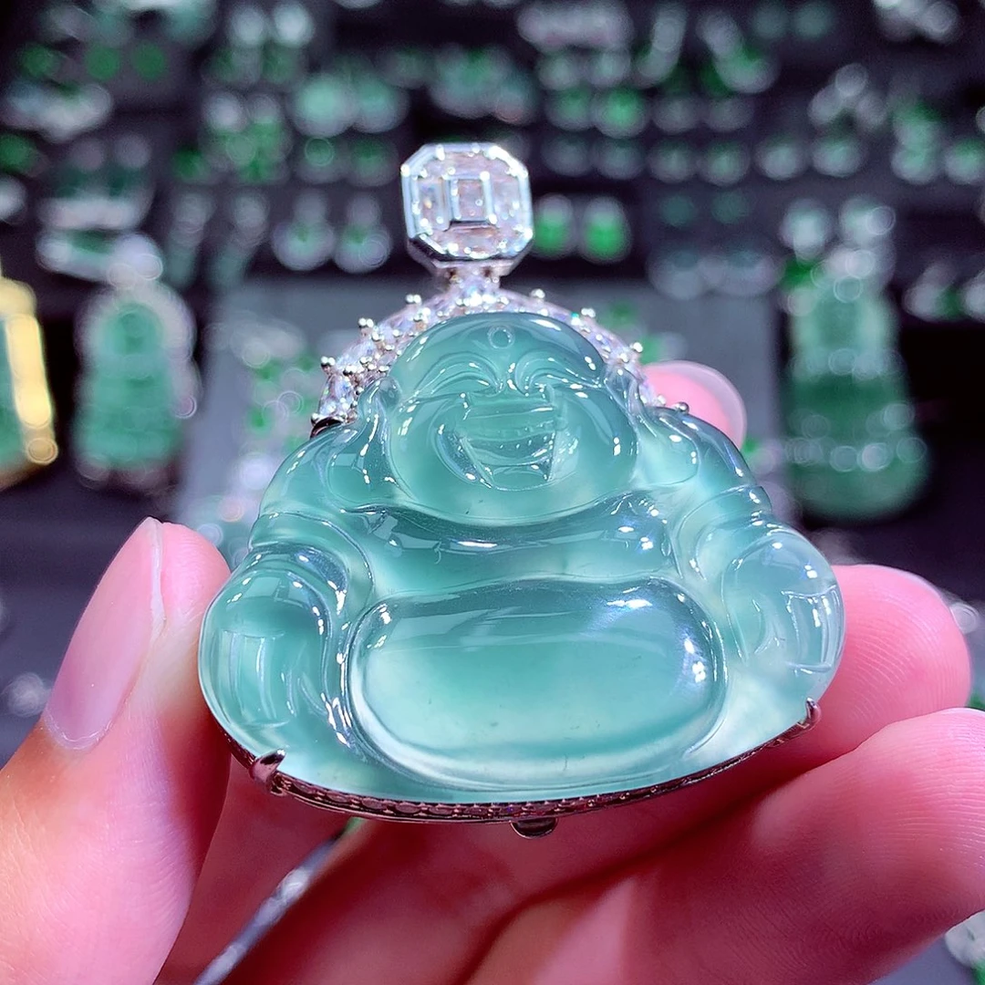 翡翠未镶嵌颈饰挂件