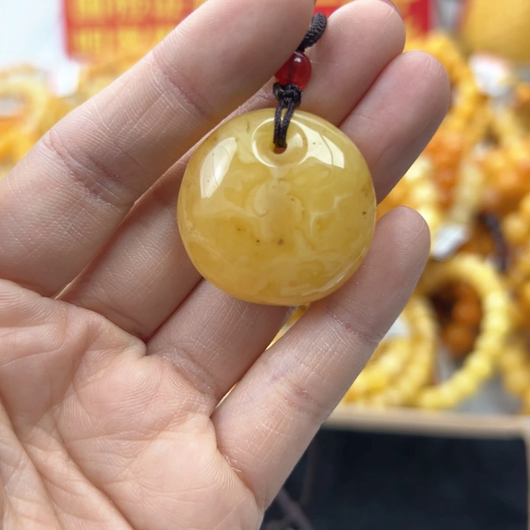 琥珀珠宝奇石未镶嵌