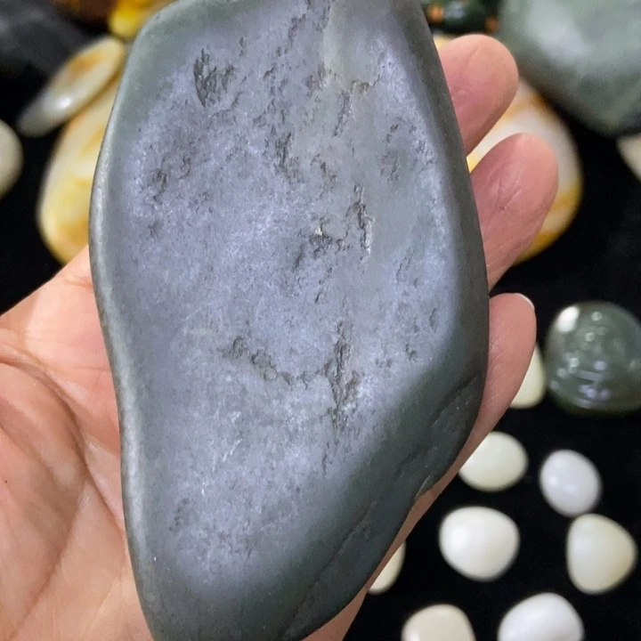 崖***哥和田玉（糖玉）未镶嵌挂件