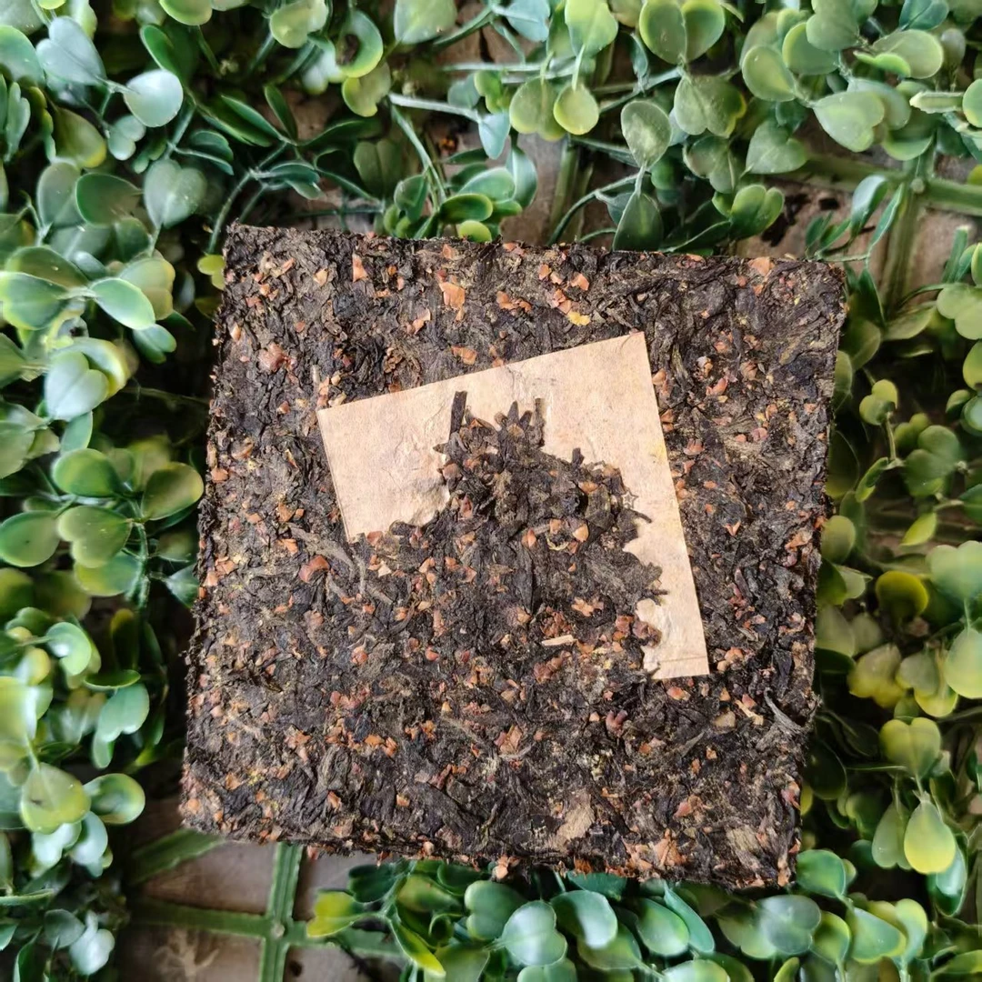 雨腾古茶   "Y婴大圆M"吴X人炼H天Z黑金刚200g/砖（5月29）