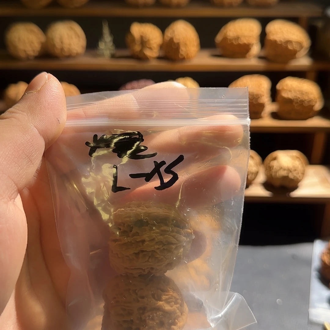L***S几核福利 南疆石拉丝