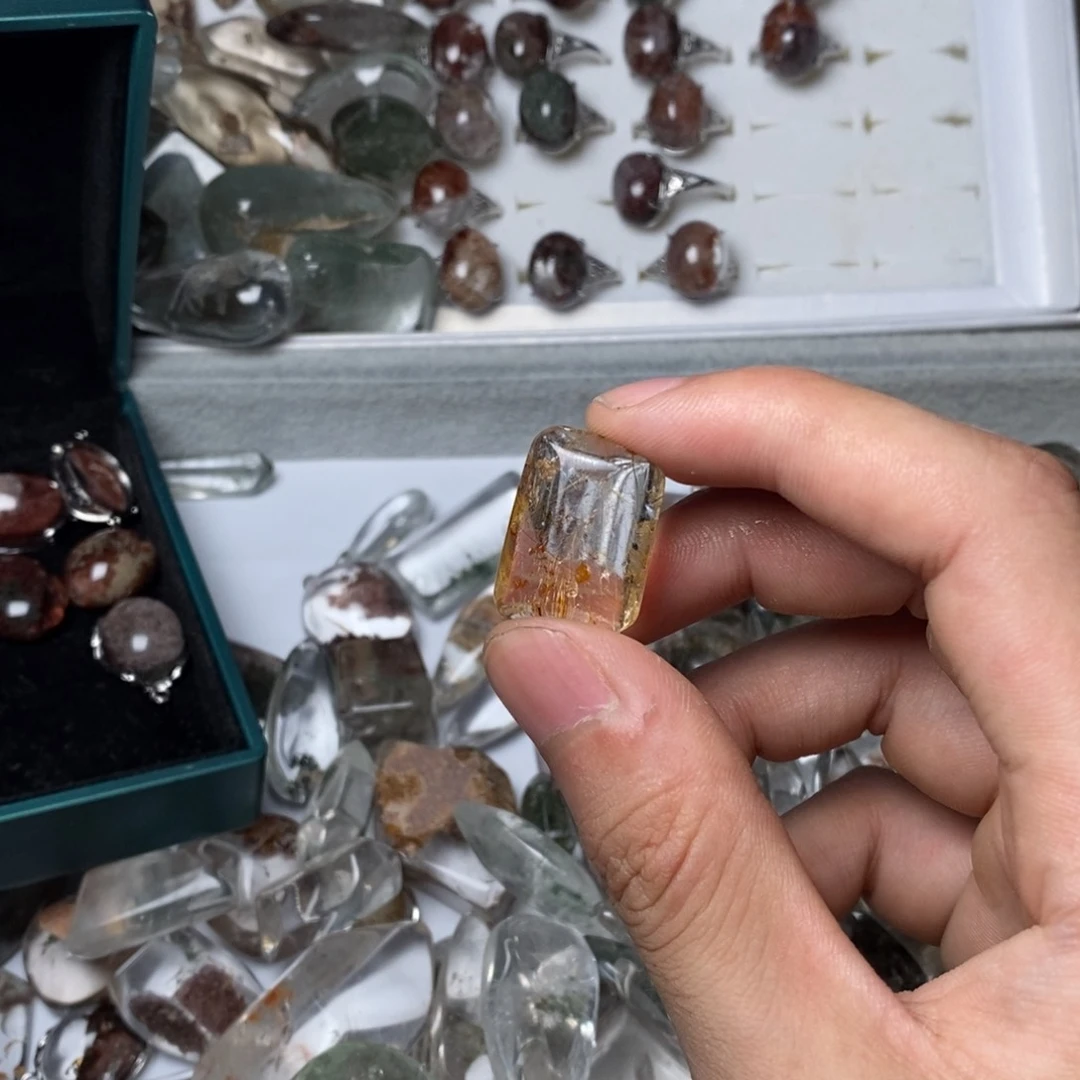 未镶嵌颈饰水晶归**丶水晶