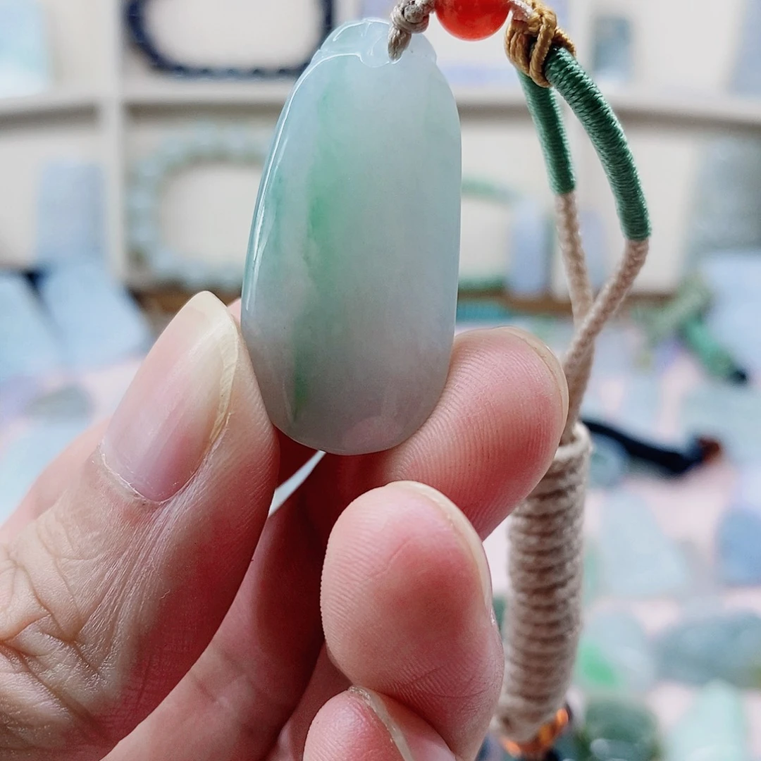 吊坠(不含链)未镶嵌翡翠天然