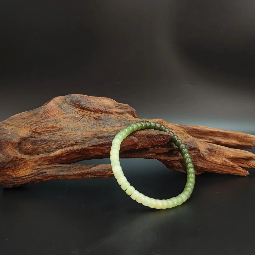 和田玉渐变药片手串（3001）