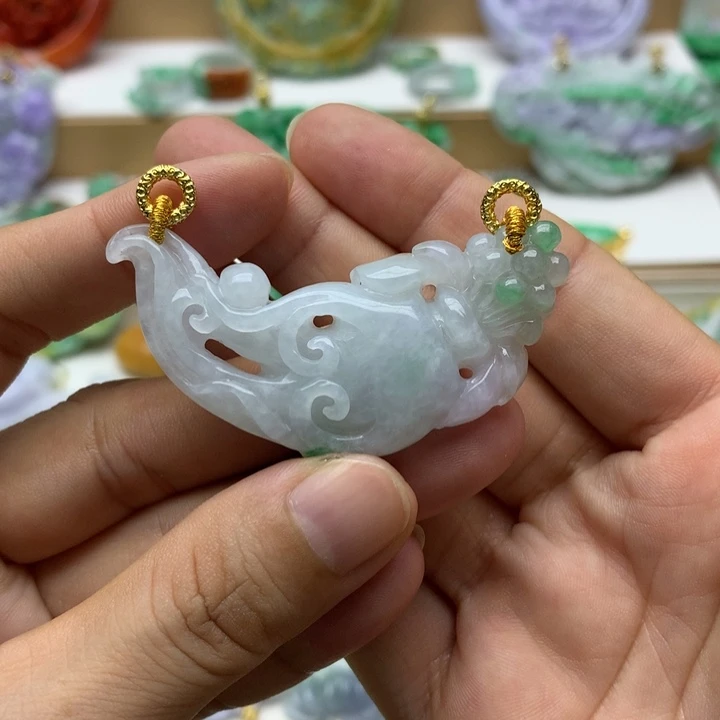颈饰未镶嵌翡翠翡翠