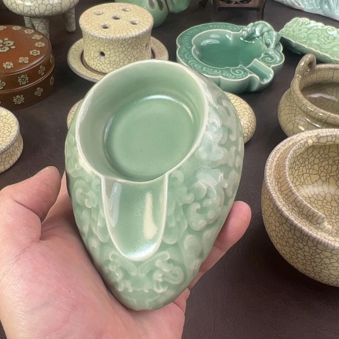 青瓷茶器青瓷茶器微瑕