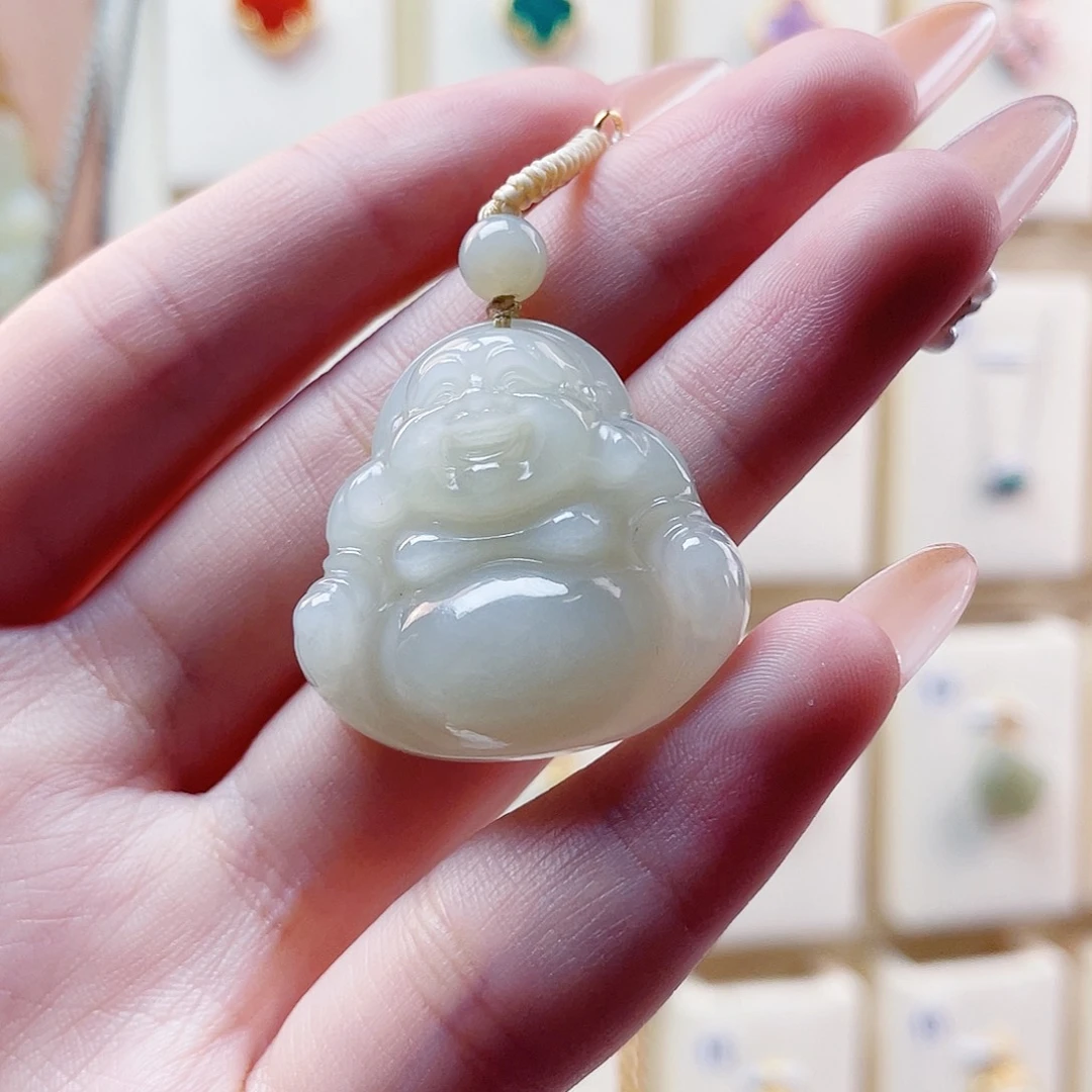 和田玉未镶嵌吊坠(赠链)