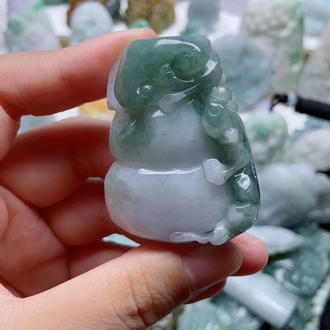 翡翠未镶嵌吊坠(不含链)1