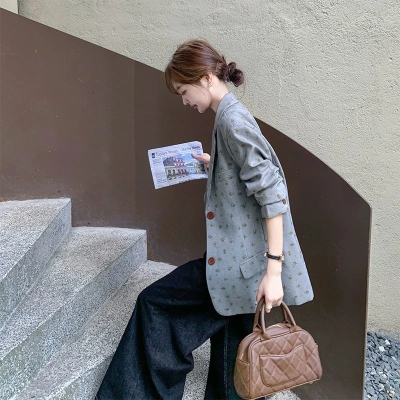 灰色碎花西装外套女春秋2025新款感韩系设计感西服小个子爆款