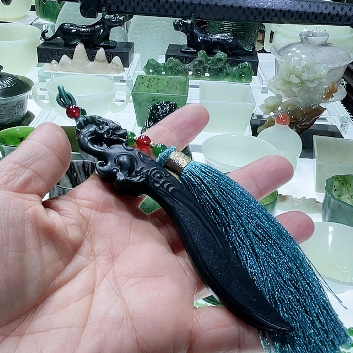 和田玉（青玉）挂件未镶嵌