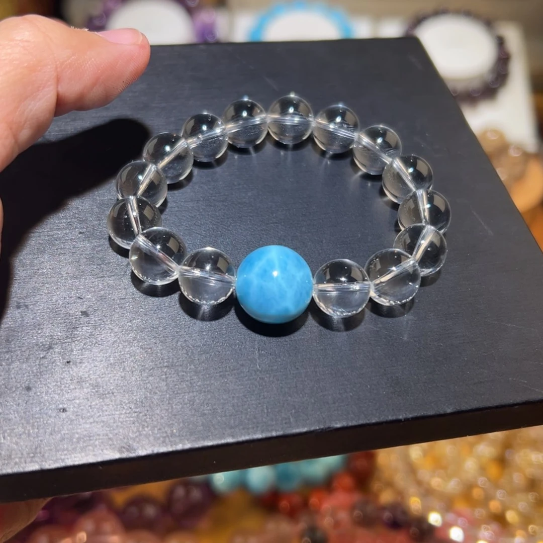 水晶手串未镶嵌逗***?手串