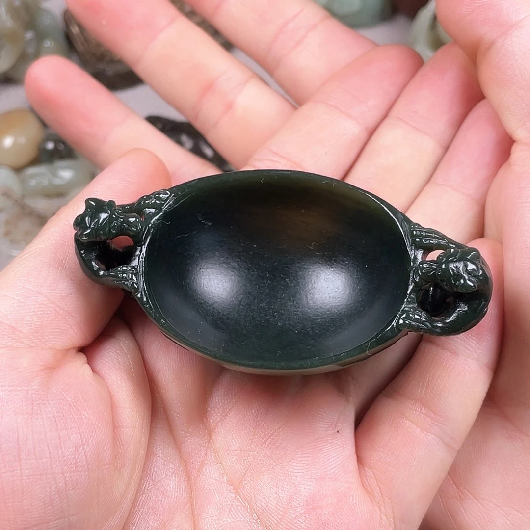和田玉（糖玉）未镶嵌颈饰