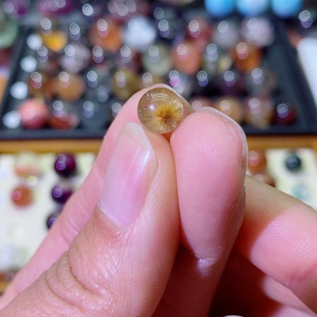 水晶单珠，未镶嵌品*