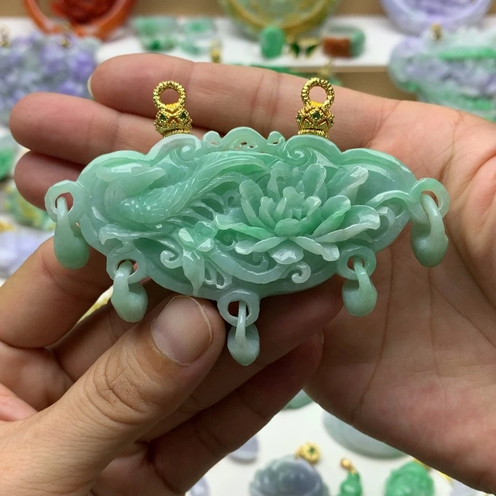 颈饰未镶嵌翡翠翡翠