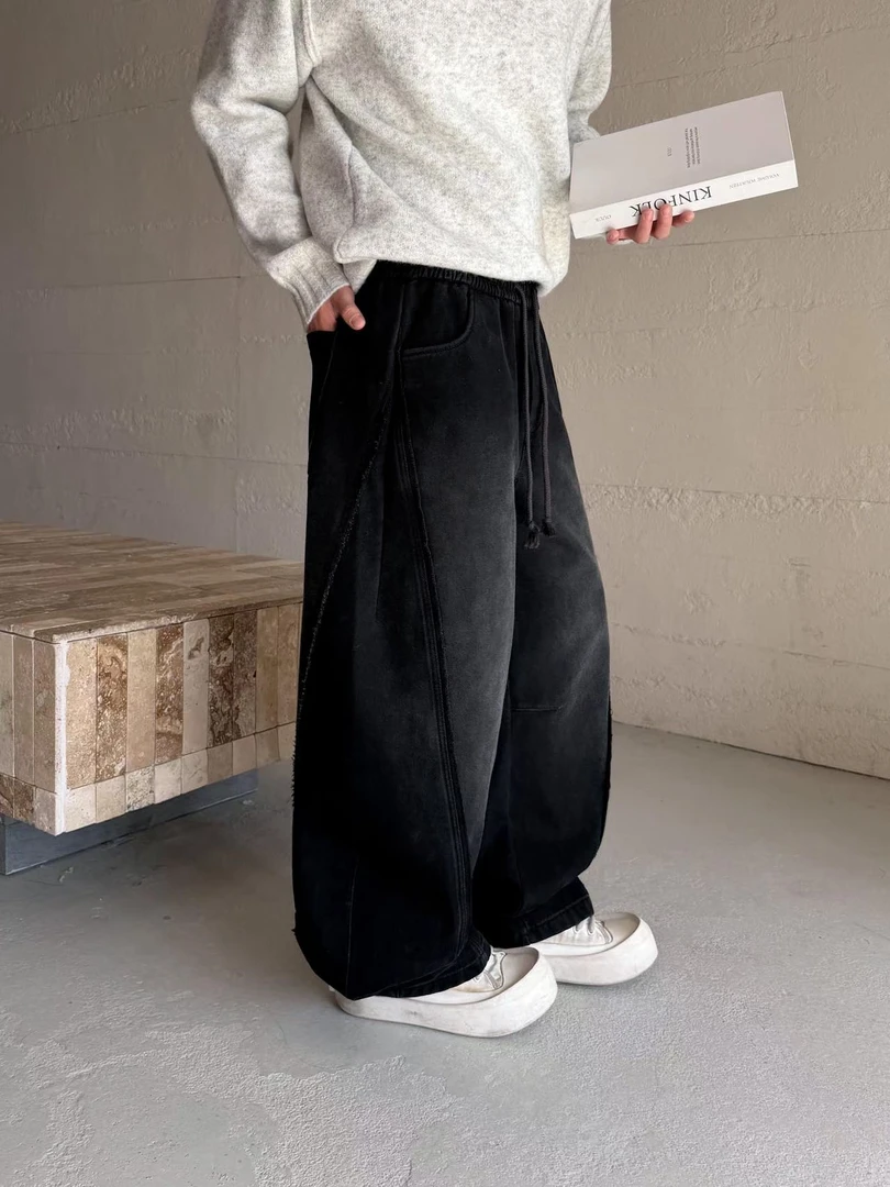2025新款冬季黑色阔版弯刀加绒牛仔裤