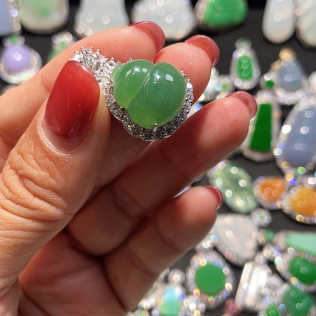 翡翠银S925镶嵌颈饰